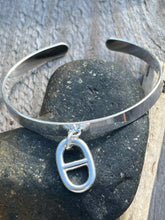 Charger l'image dans la galerie, Jonc ouvert "Elisa"