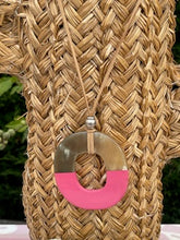 Charger l'image dans la galerie, Sautoir corne "Ovaly"