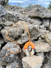 Charger l'image dans la galerie, Sautoir corne "Sismy"