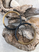 Charger l'image dans la galerie, Jonc en corne bicolore