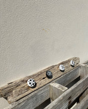 Charger l&#39;image dans la galerie, Porte tout &quot;Misty&quot; en bois flotté
