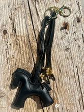 Charger l&#39;image dans la galerie, Bijou de sac &quot;Cheval Noir&quot;
