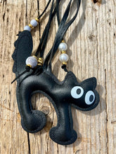 Charger l&#39;image dans la galerie, Bijou de sac &quot;Chat Noir&quot;
