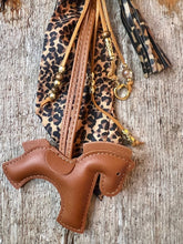 Charger l'image dans la galerie, Bijou de sac "Cheval Cognac"
