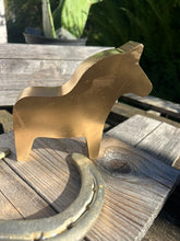 Charger l'image dans la galerie, Chevaux "Gold"
